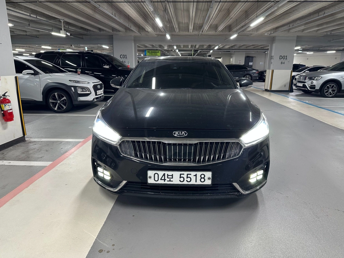 KIA K7