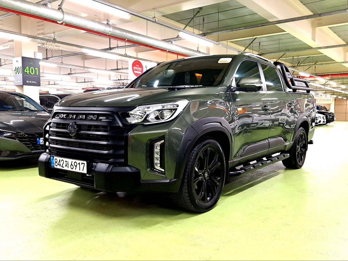 SSANGYONG REXTON SPORTS CAR