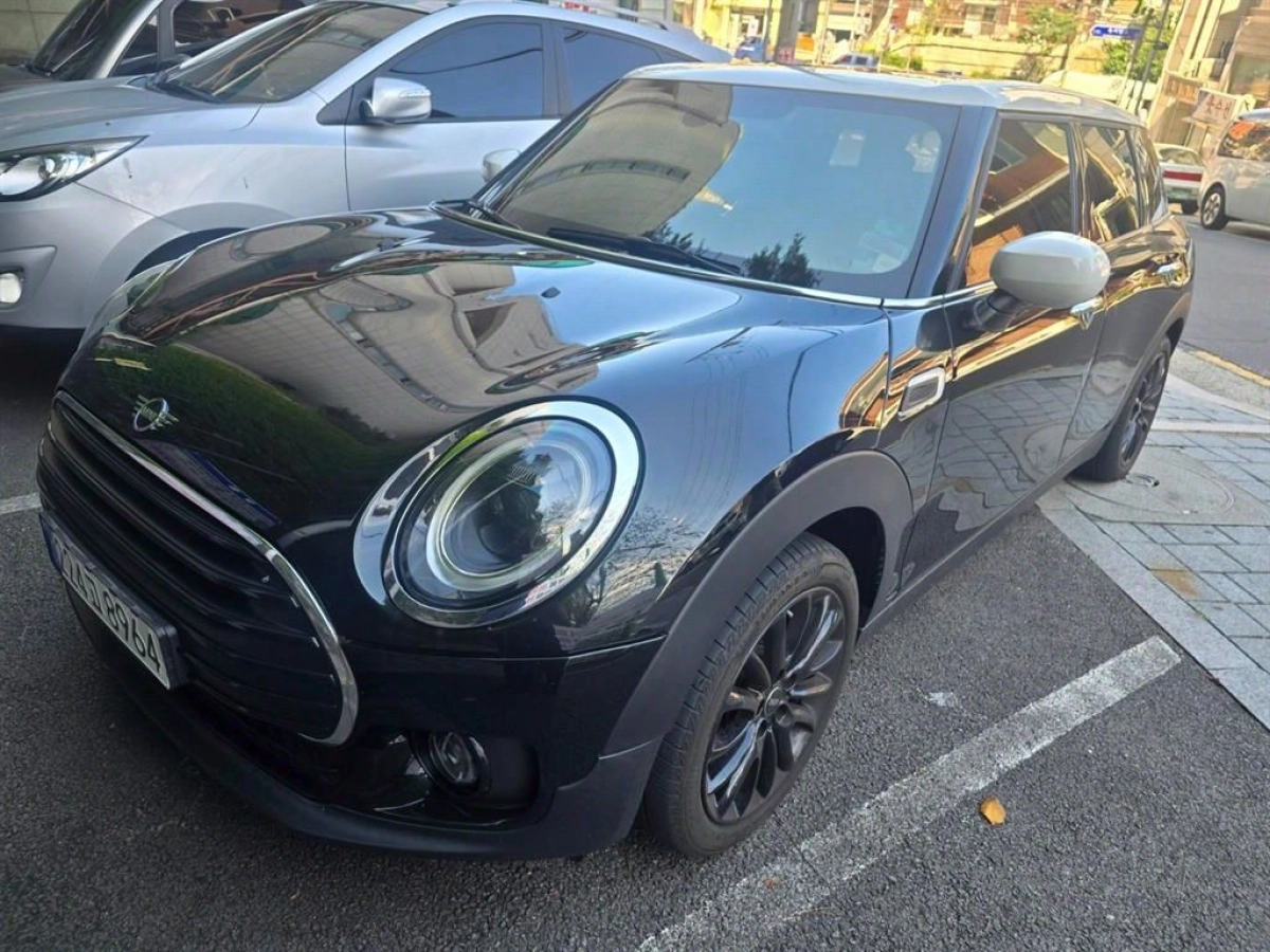 MINI CLUBMAN COOPER