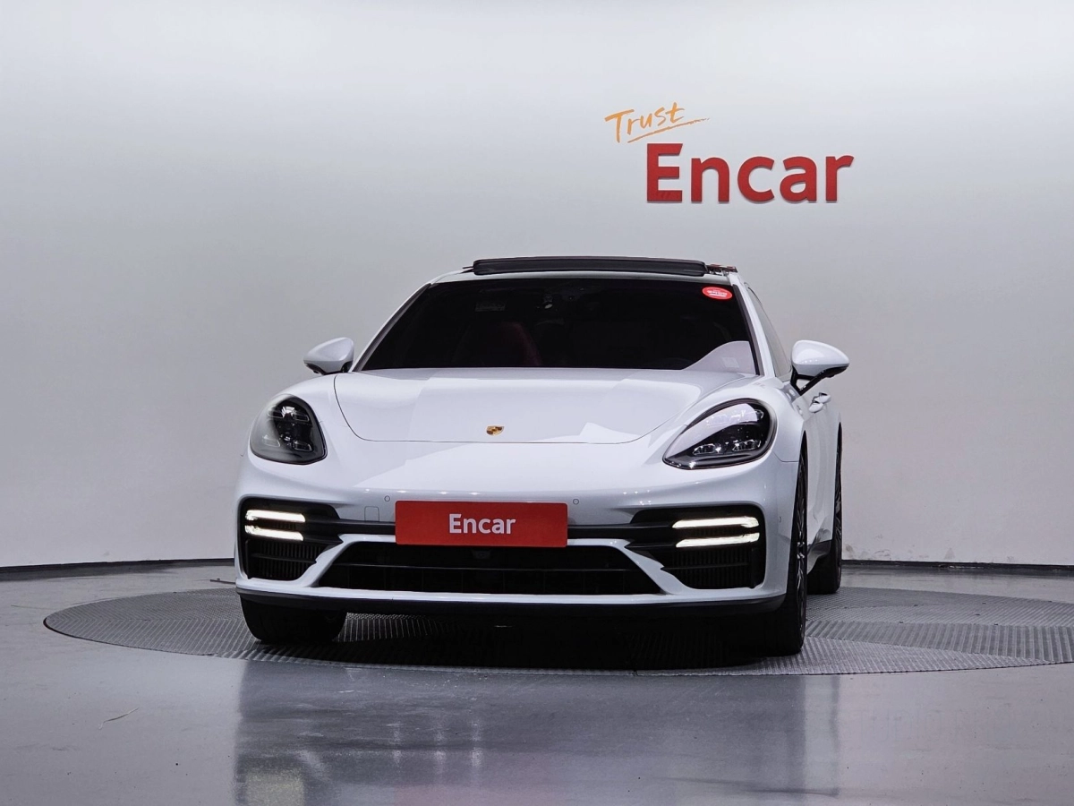 PORSCHE PANAMERA 971