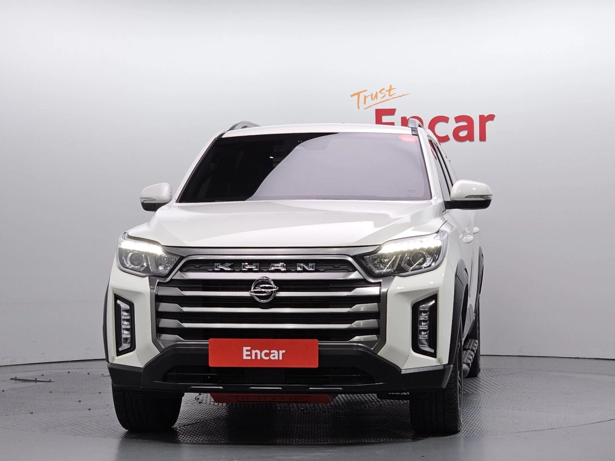 SSANGYONG REXTON SPORTS CAR