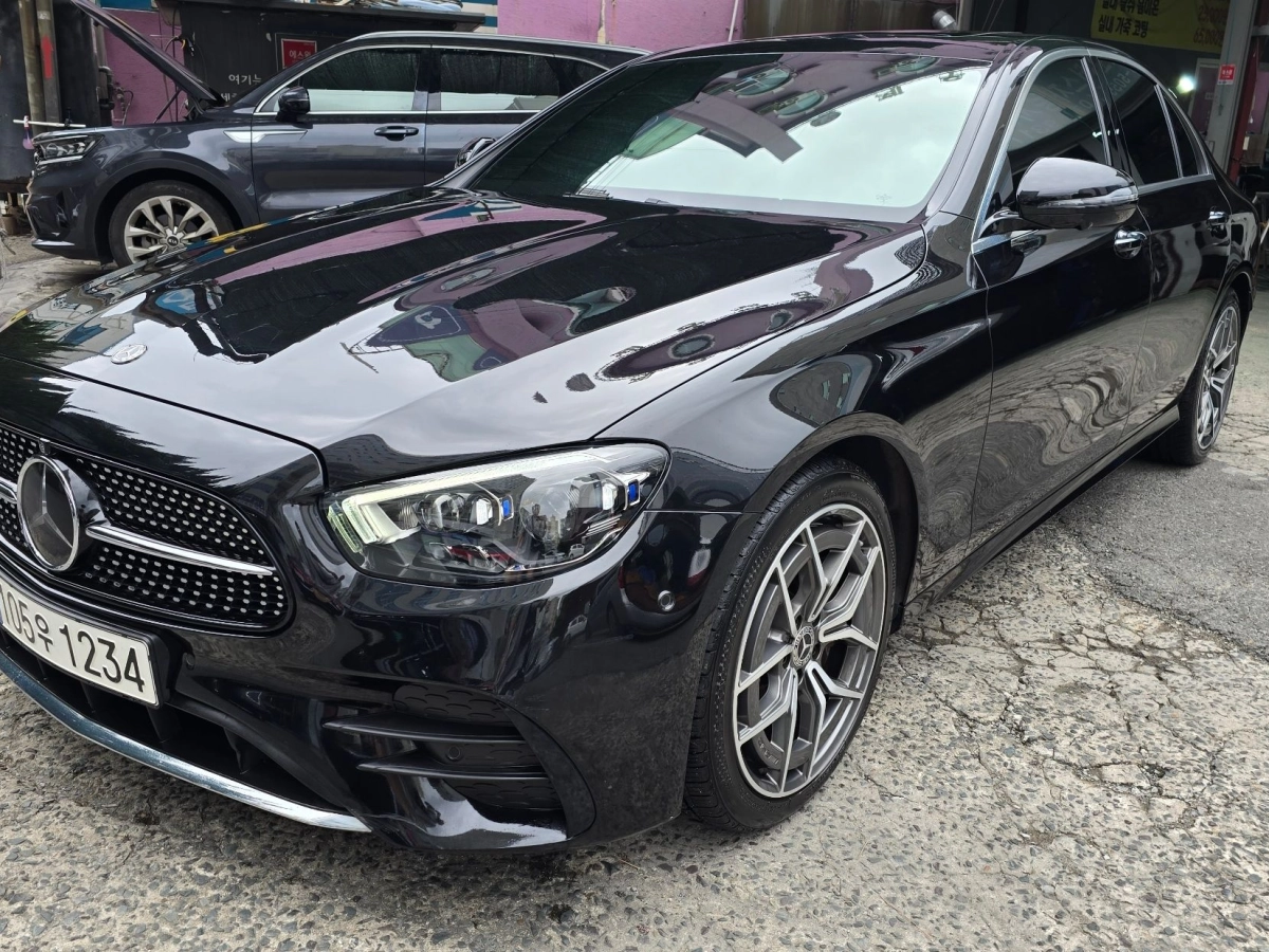 MERCEDES BENZ E-CLASS W213