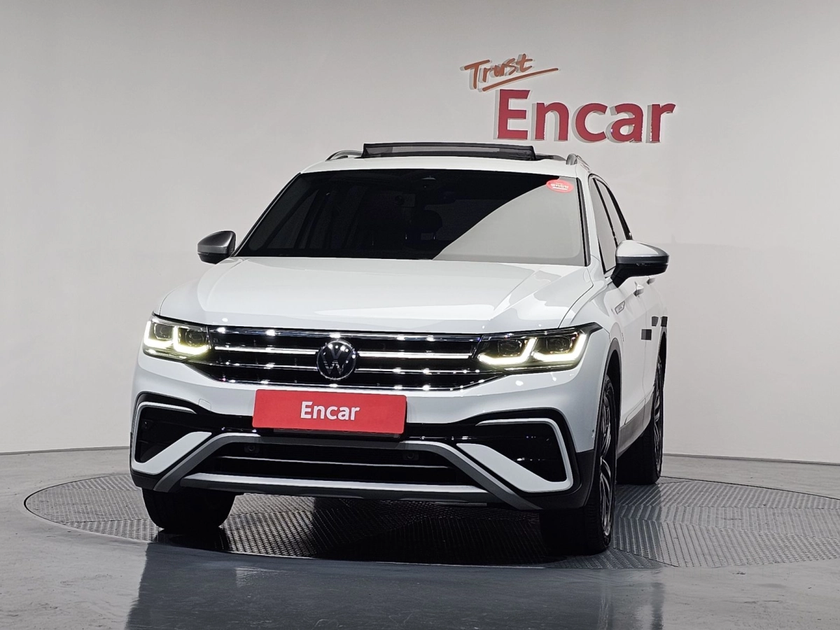 VOLKSWAGEN TIGUAN ALLSPACE