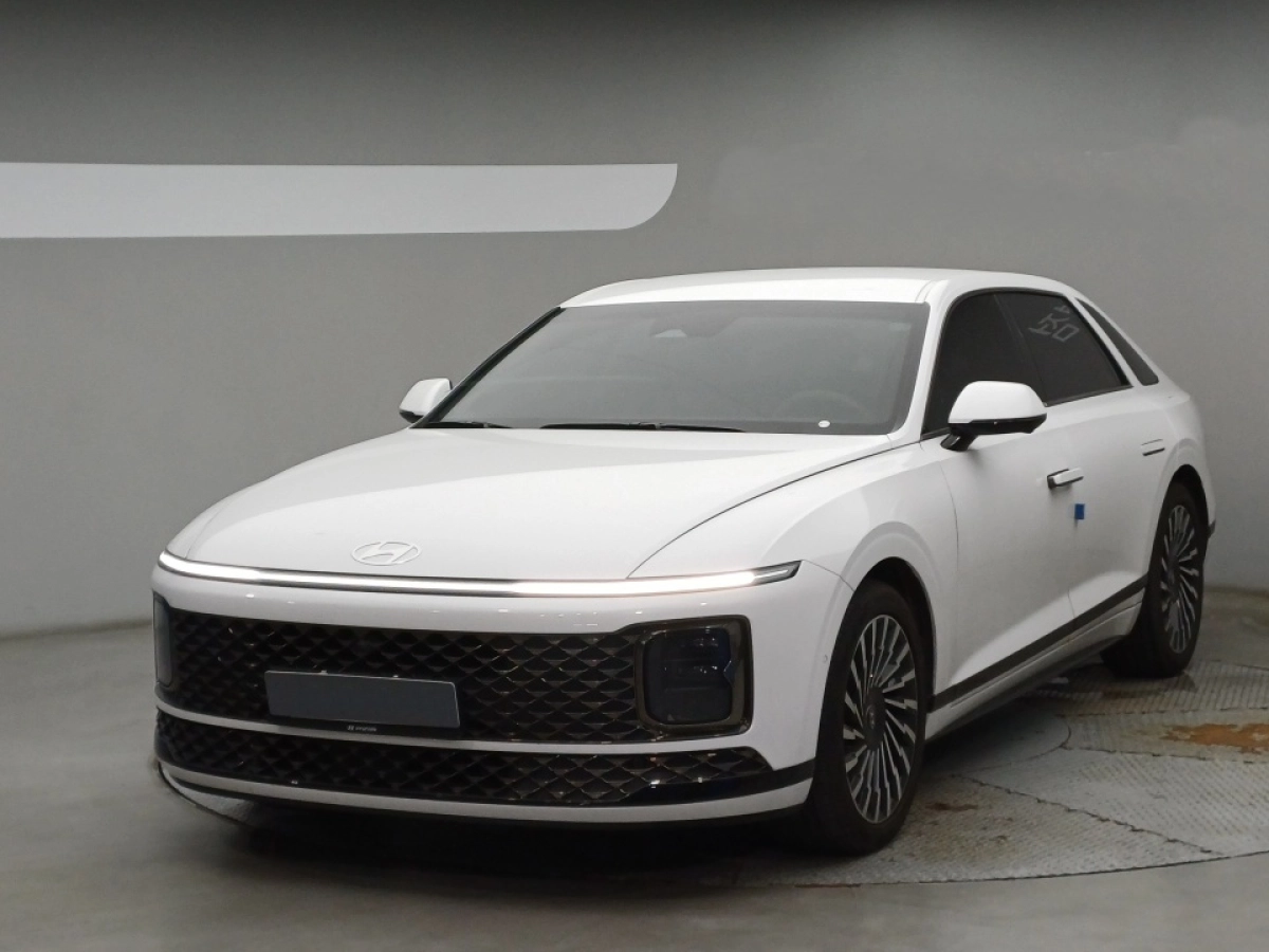 HYUNDAI GRANDEUR HYBRID GN7