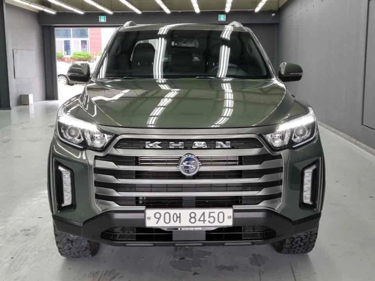 SSANGYONG REXTON SPORTS CAR