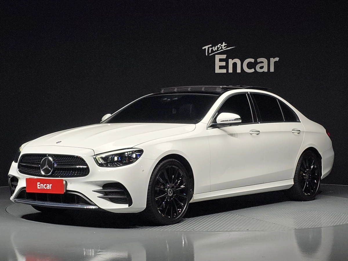 MERCEDES BENZ E-CLASS W213 2021