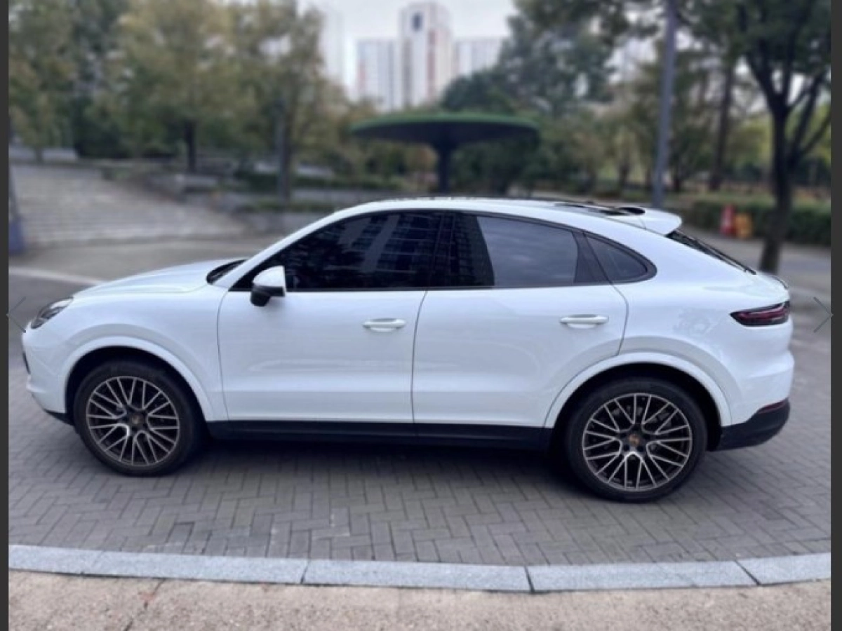 PORSCHE CAYENNE PO536