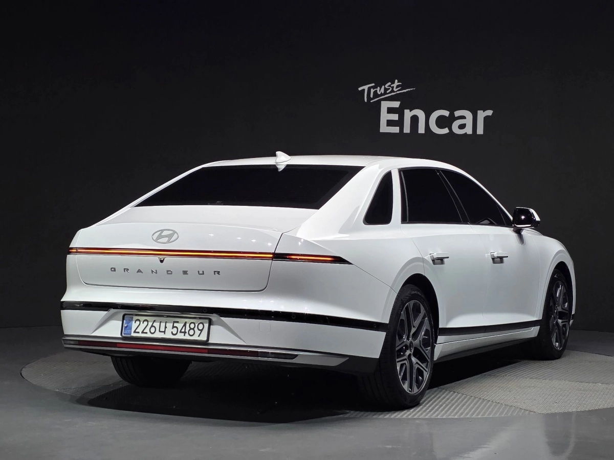 HYUNDAI GRANDEUR GN7