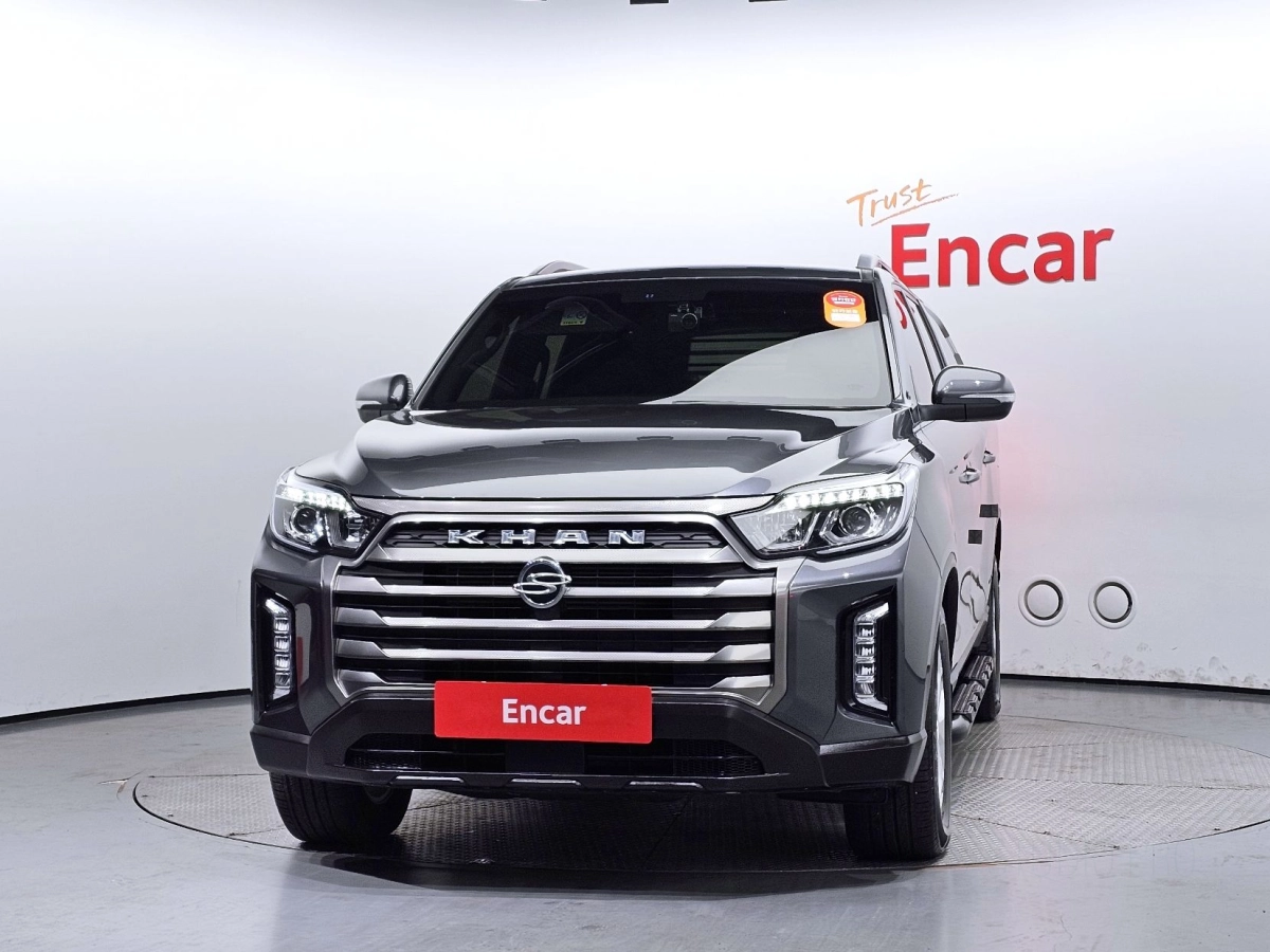 SSANGYONG REXTON SPORTS CAR