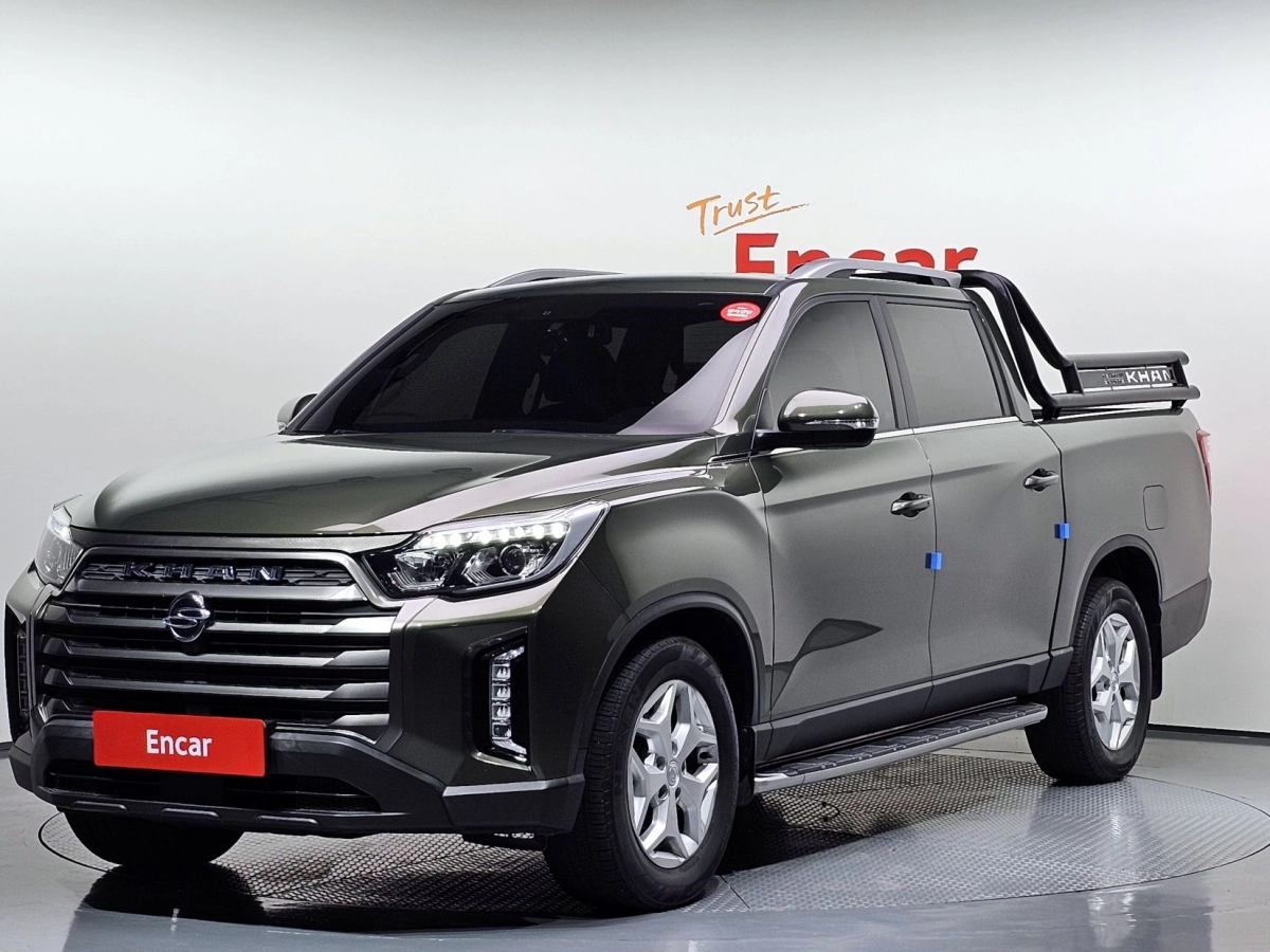 SSANGYONG REXTON SPORTS CAR