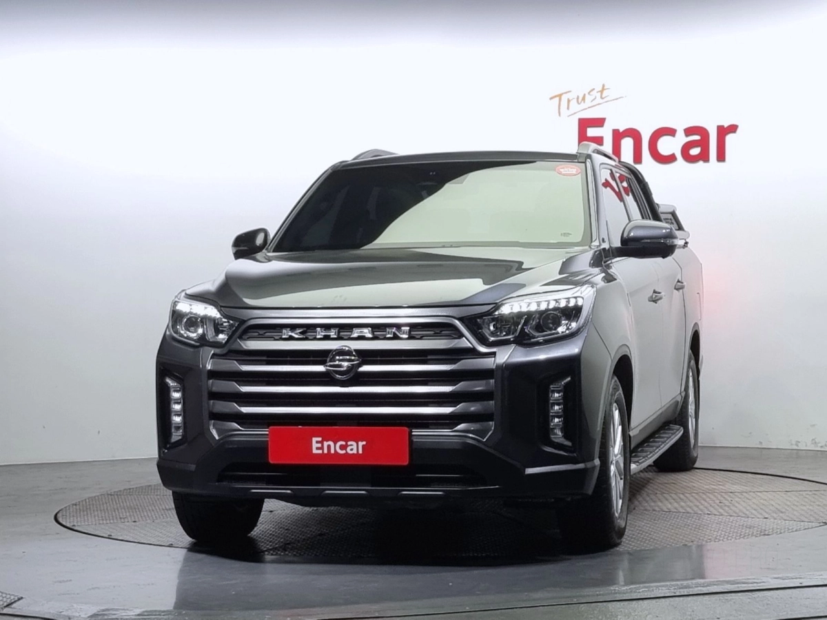 SSANGYONG REXTON SPORTS CAR