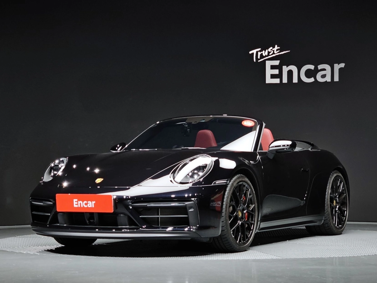 PORSCHE 911 992  2023