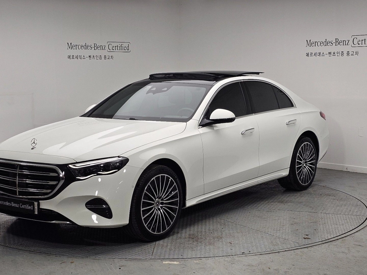 MERCEDES BENZ E-CLASS W214  2024