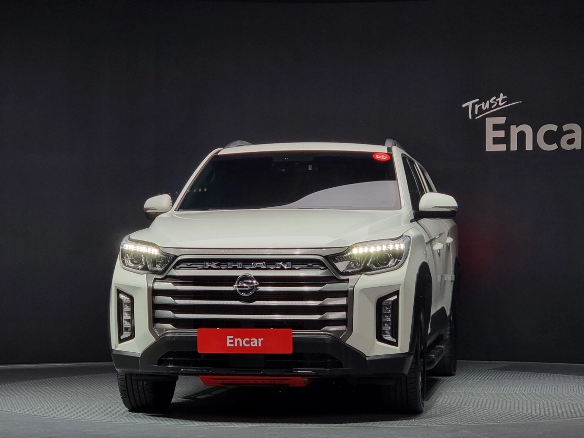 SSANGYONG REXTON SPORTS CAR