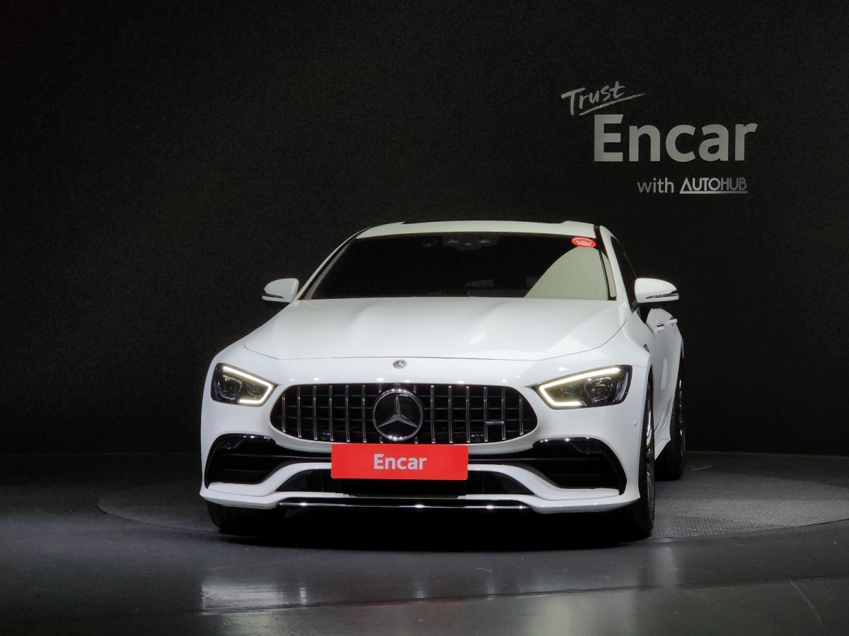 MERCEDES BENZ AMG GT