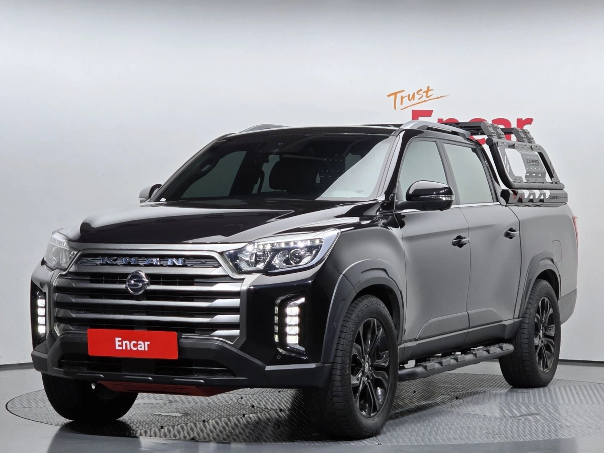 SSANGYONG REXTON SPORTS CAR