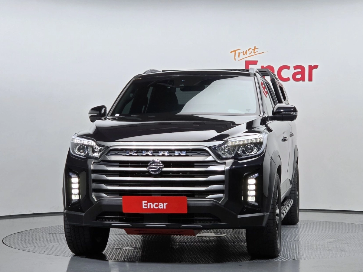 SSANGYONG REXTON SPORTS CAR