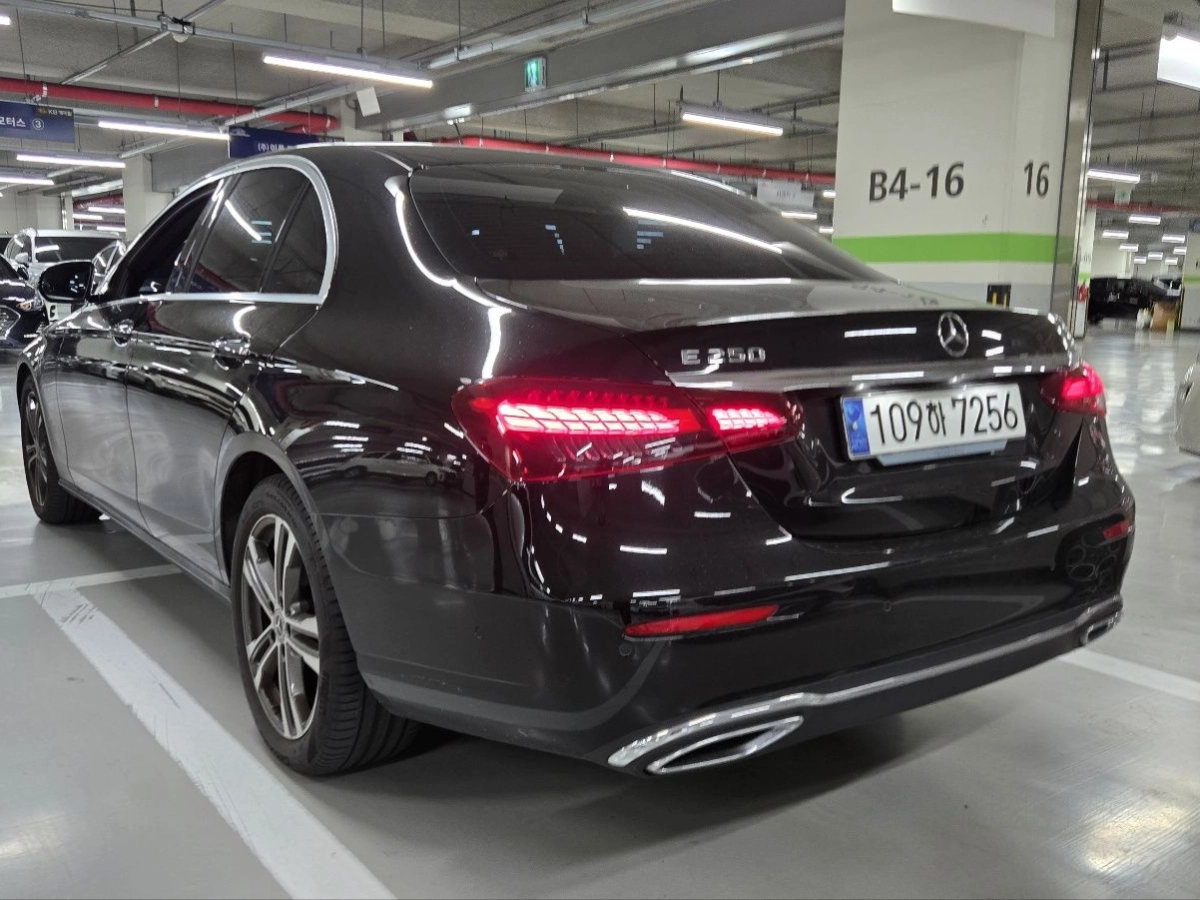 MERCEDES BENZ E-CLASS W213