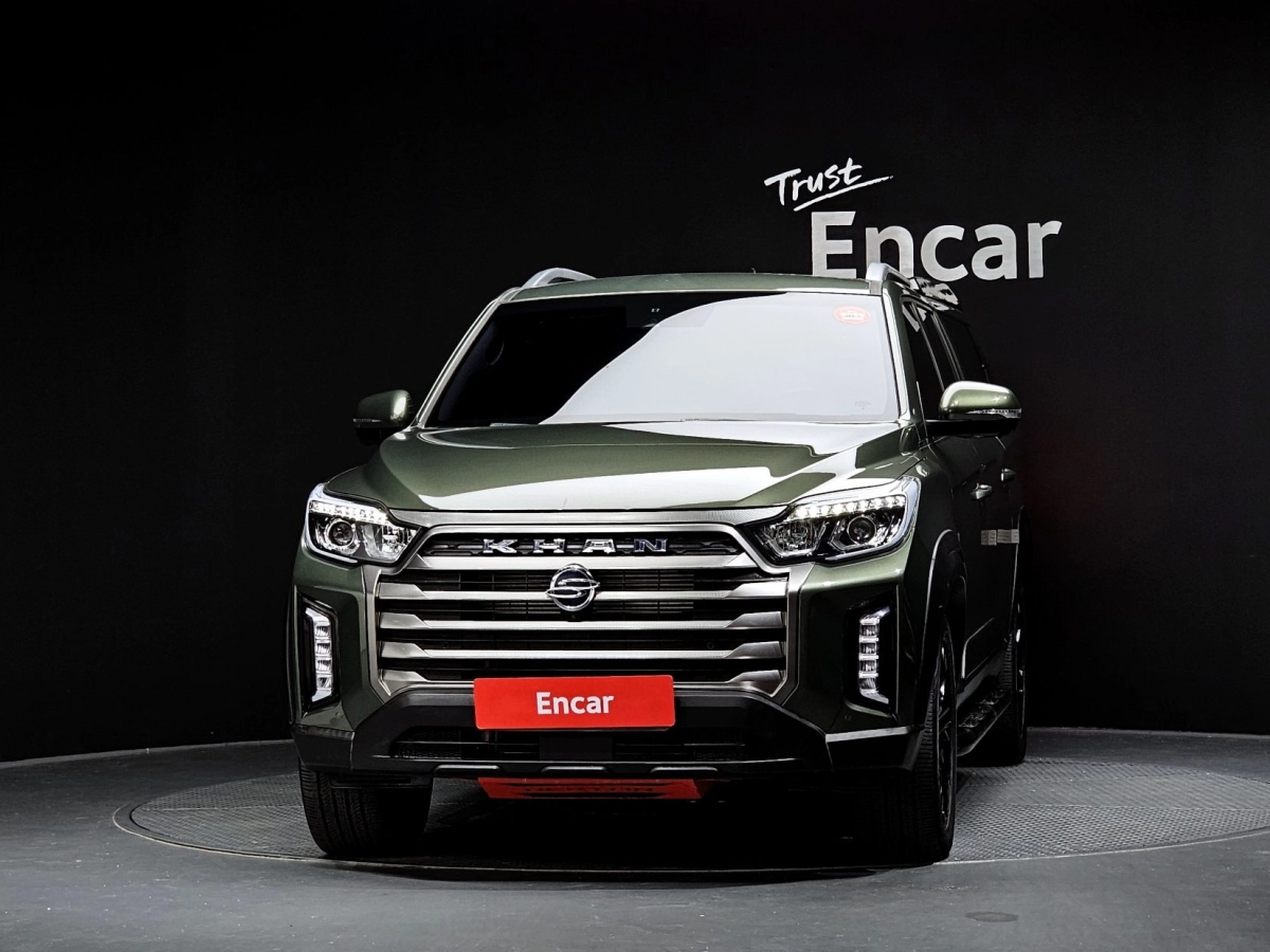 SSANGYONG REXTON SPORTS CAR