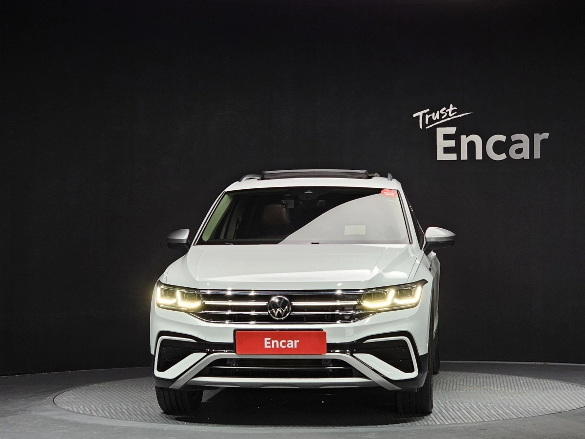 VOLKSWAGEN TIGUAN ALLSPACE