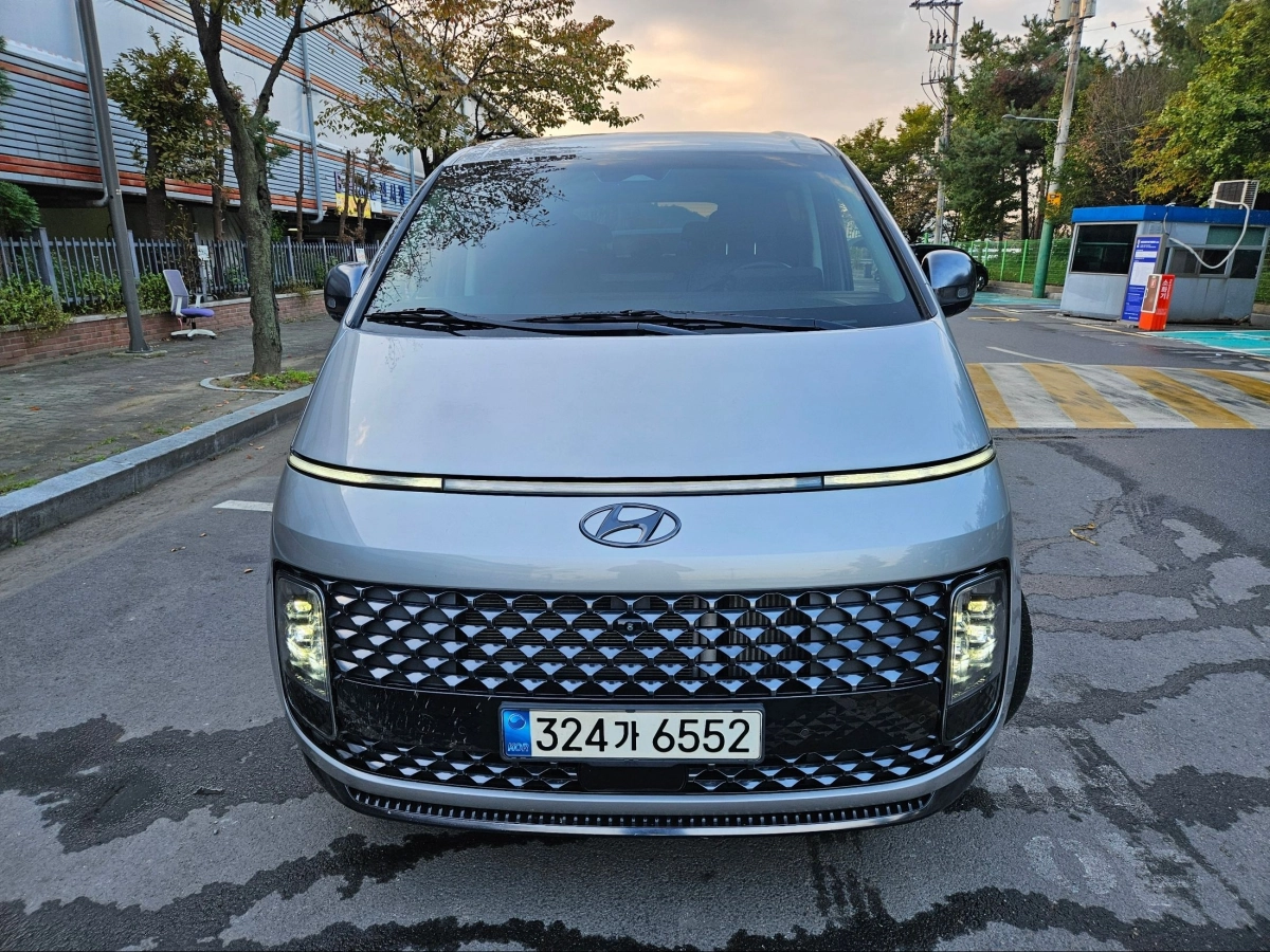 HYUNDAI STARIA 2021