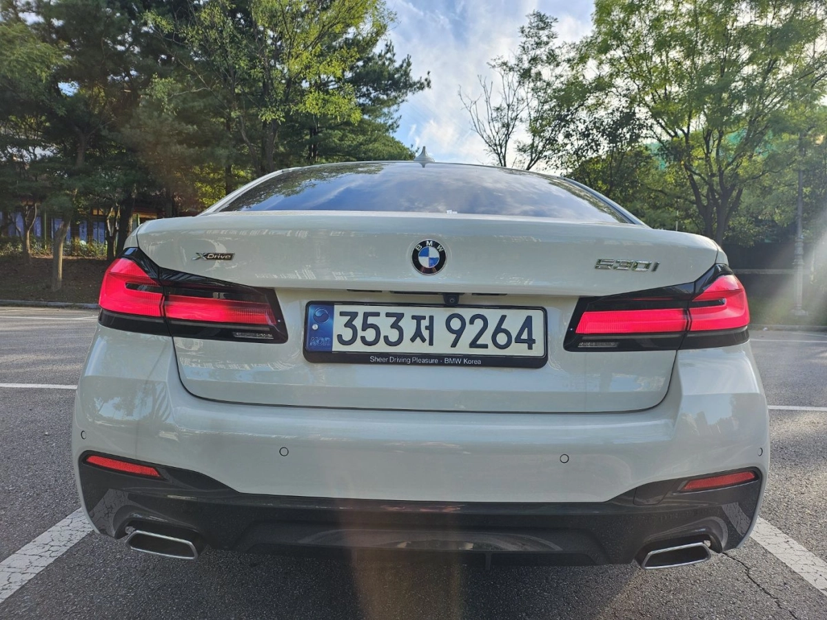BMW 5-SERIES G30