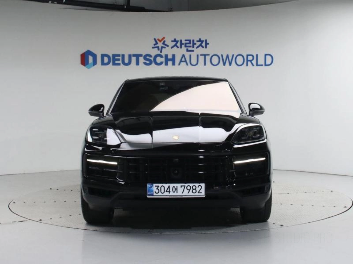 PORSCHE CAYENNE PO536