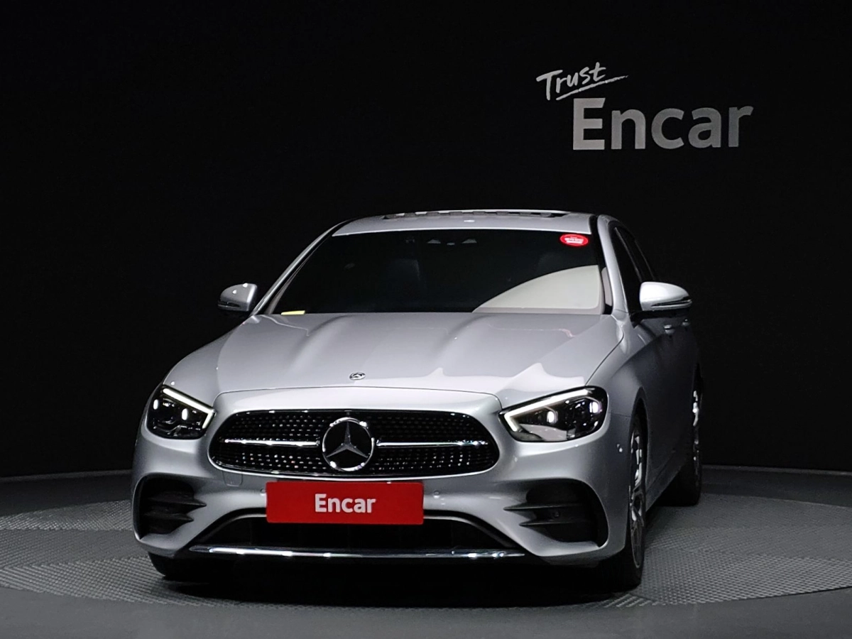 MERCEDES BENZ E-CLASS W213