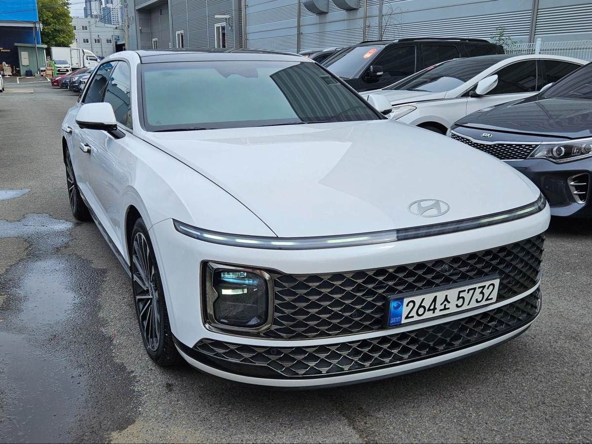 HYUNDAI GRANDEUR GN7