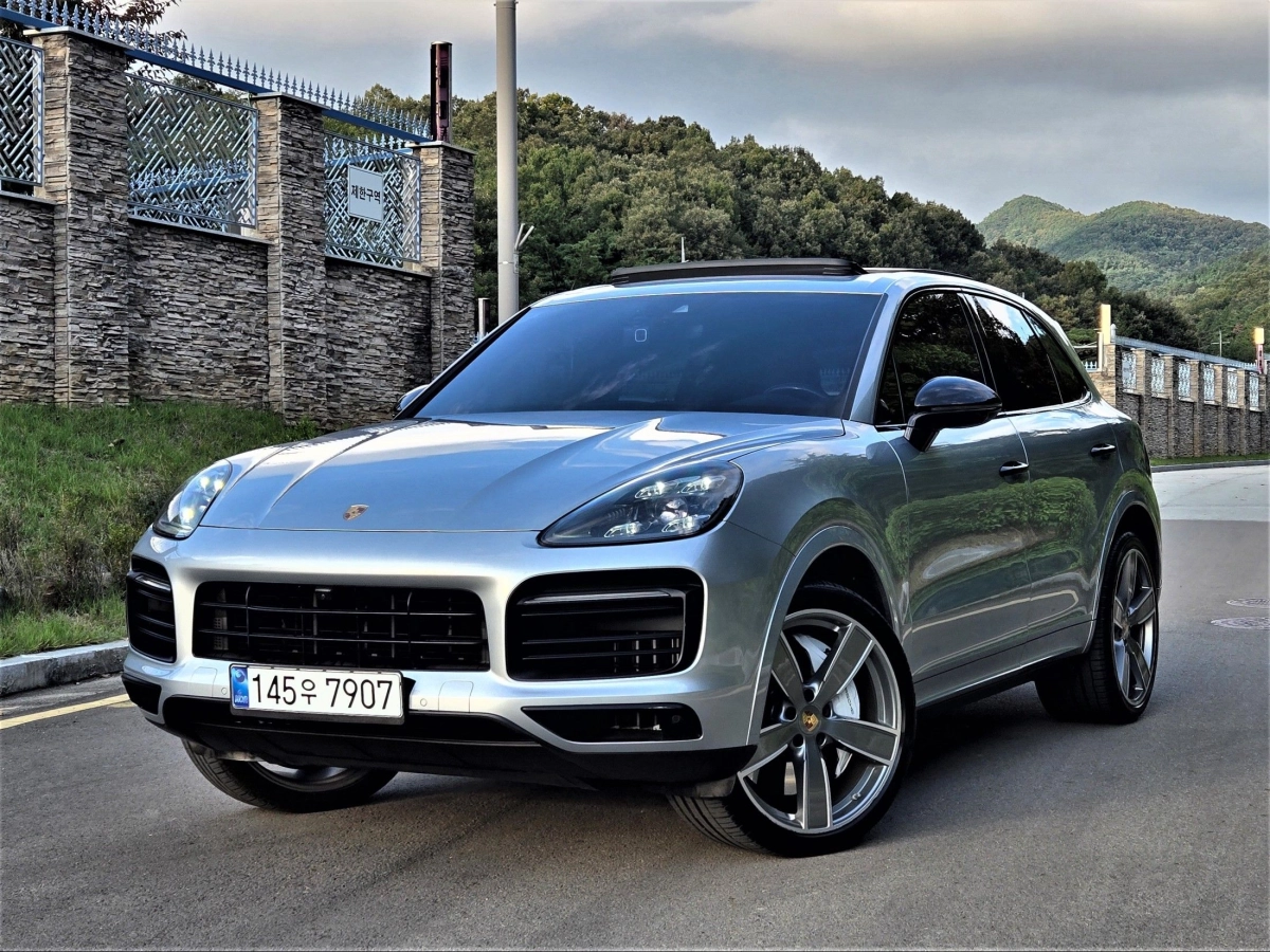 PORSCHE CAYENNE PO536