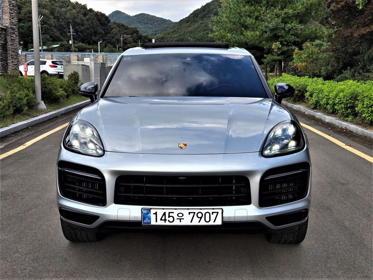 PORSCHE CAYENNE PO536