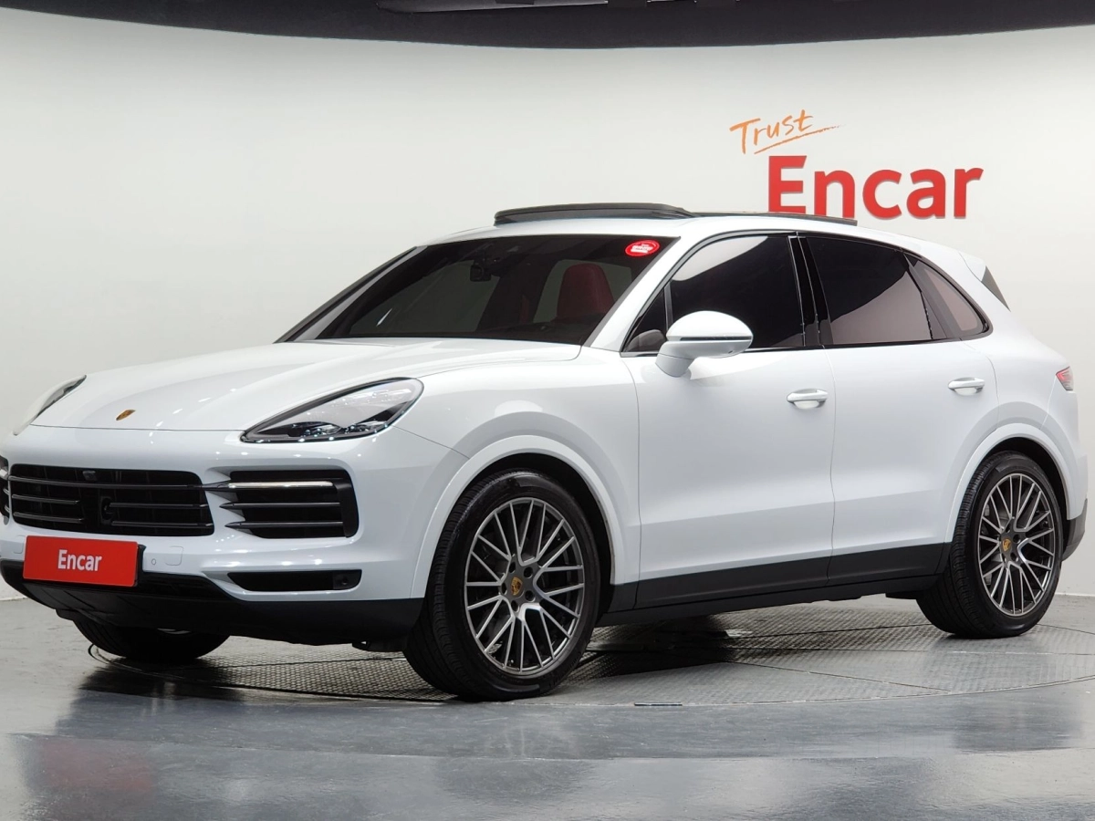 PORSCHE CAYENNE PO536  2023