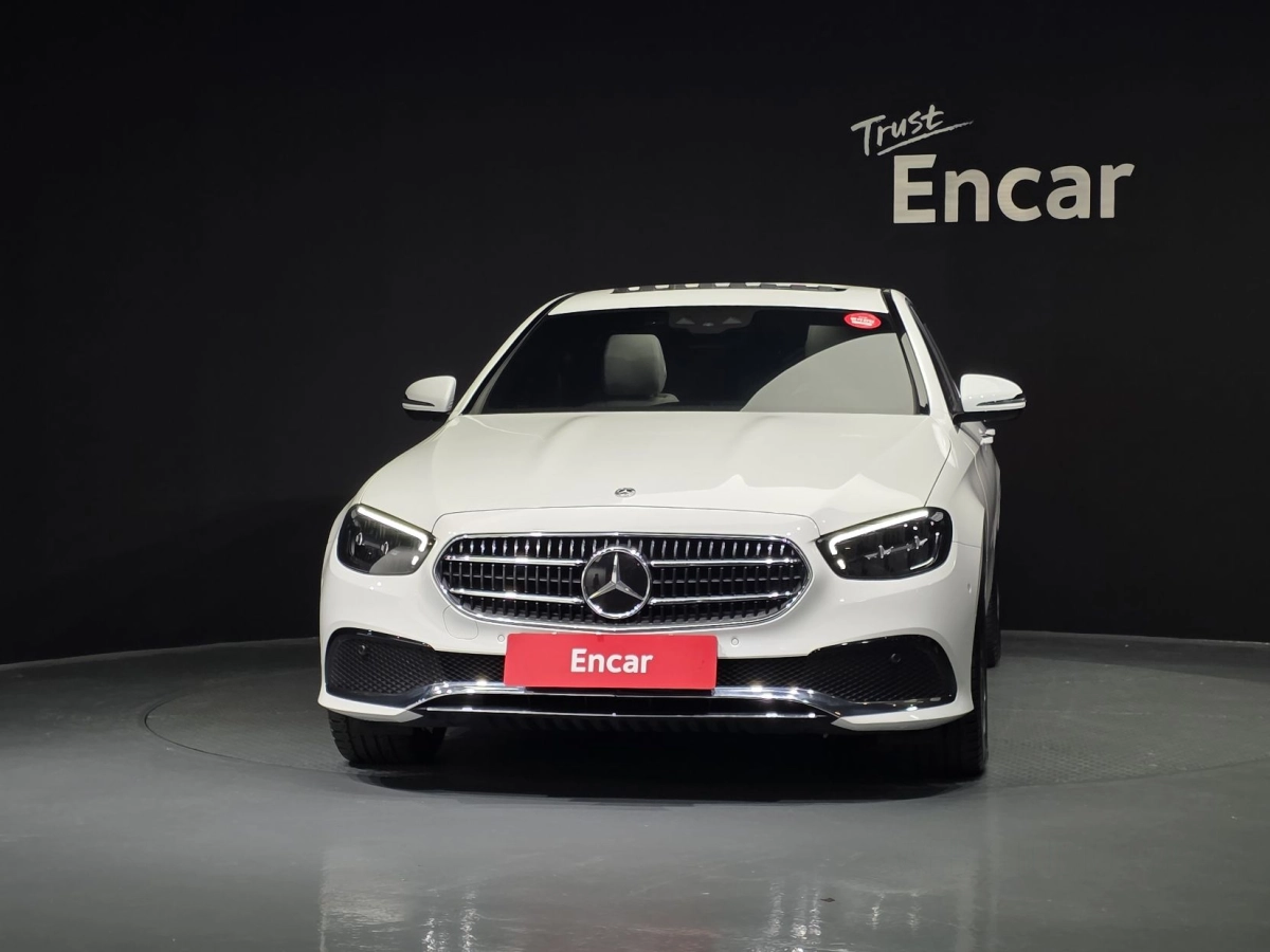 MERCEDES BENZ E-CLASS W213