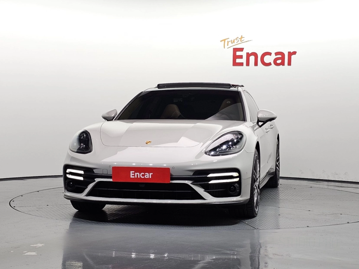 PORSCHE PANAMERA 971