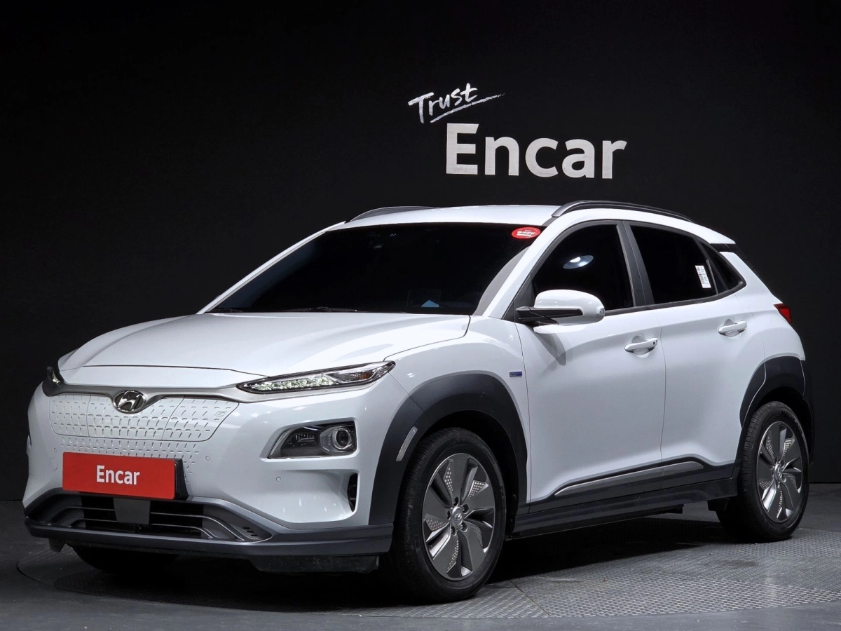 HYUNDAI KONA ELECTRIC
