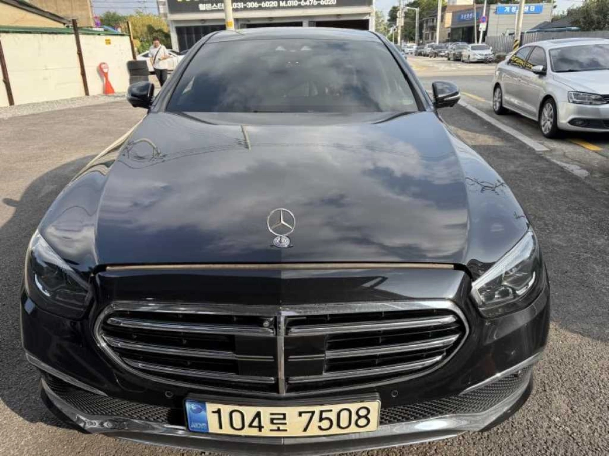 MERCEDES BENZ E-CLASS W213 2021