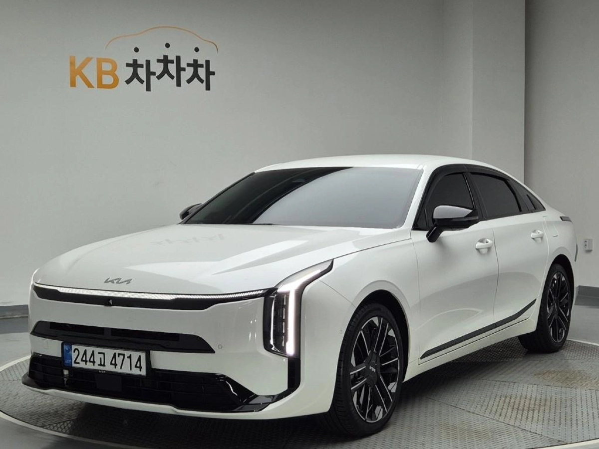 KIA K8 HYBRID