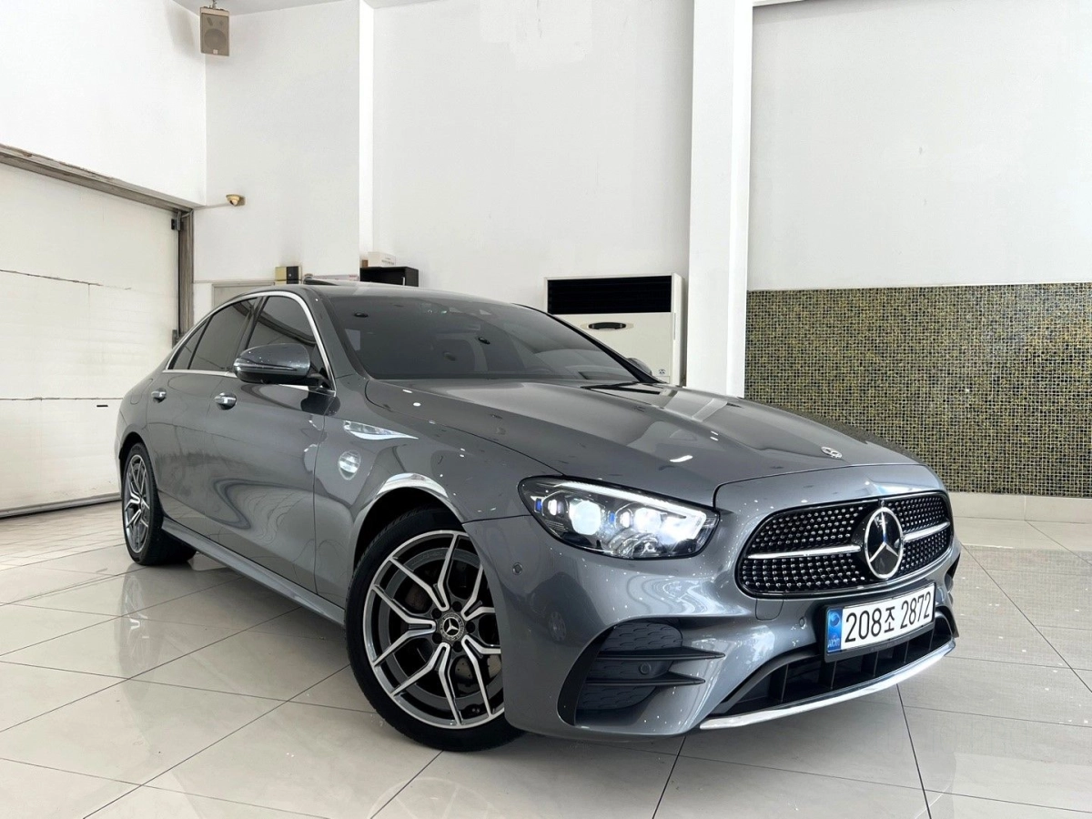 MERCEDES BENZ E-CLASS W213