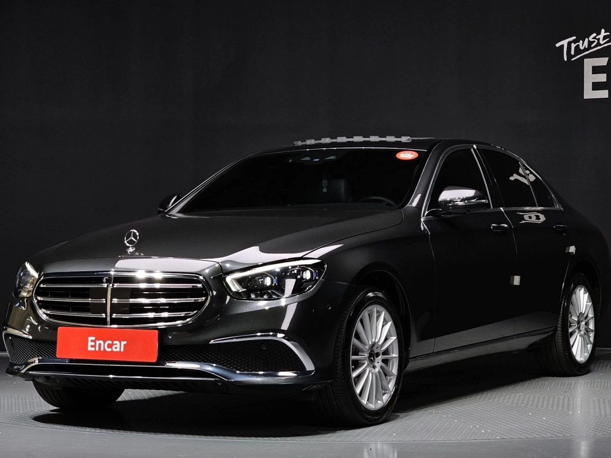 MERCEDES BENZ E-CLASS W213