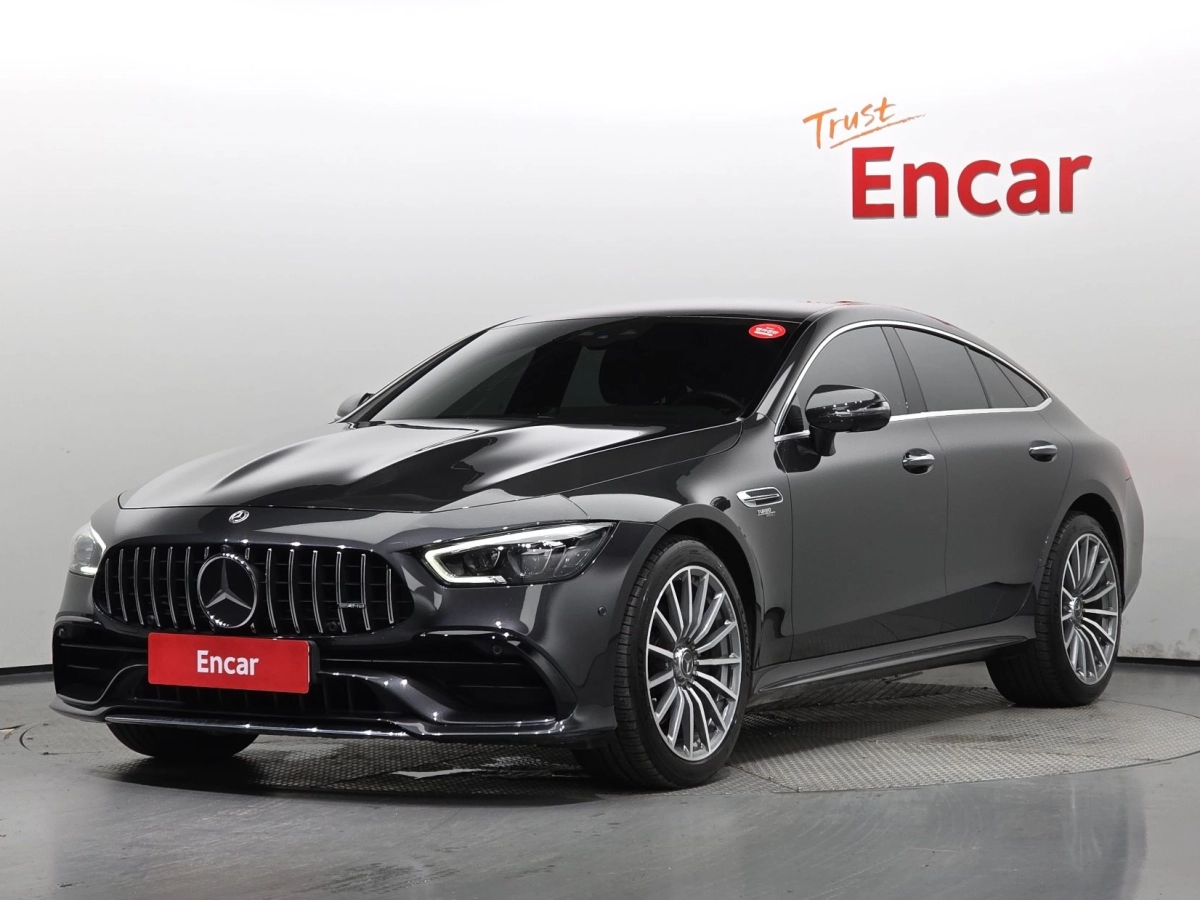 MERCEDES BENZ AMG GT