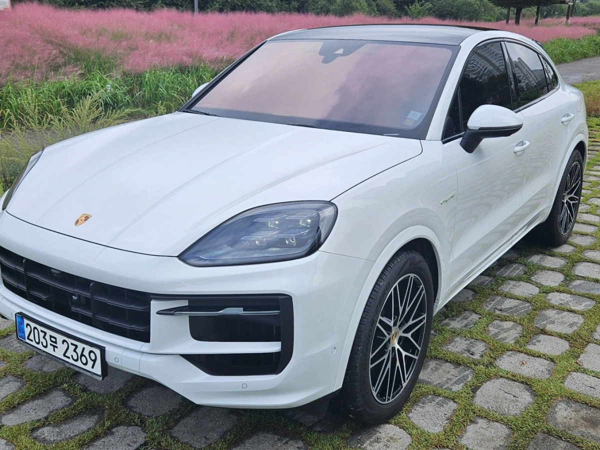 PORSCHE CAYENNE PO536