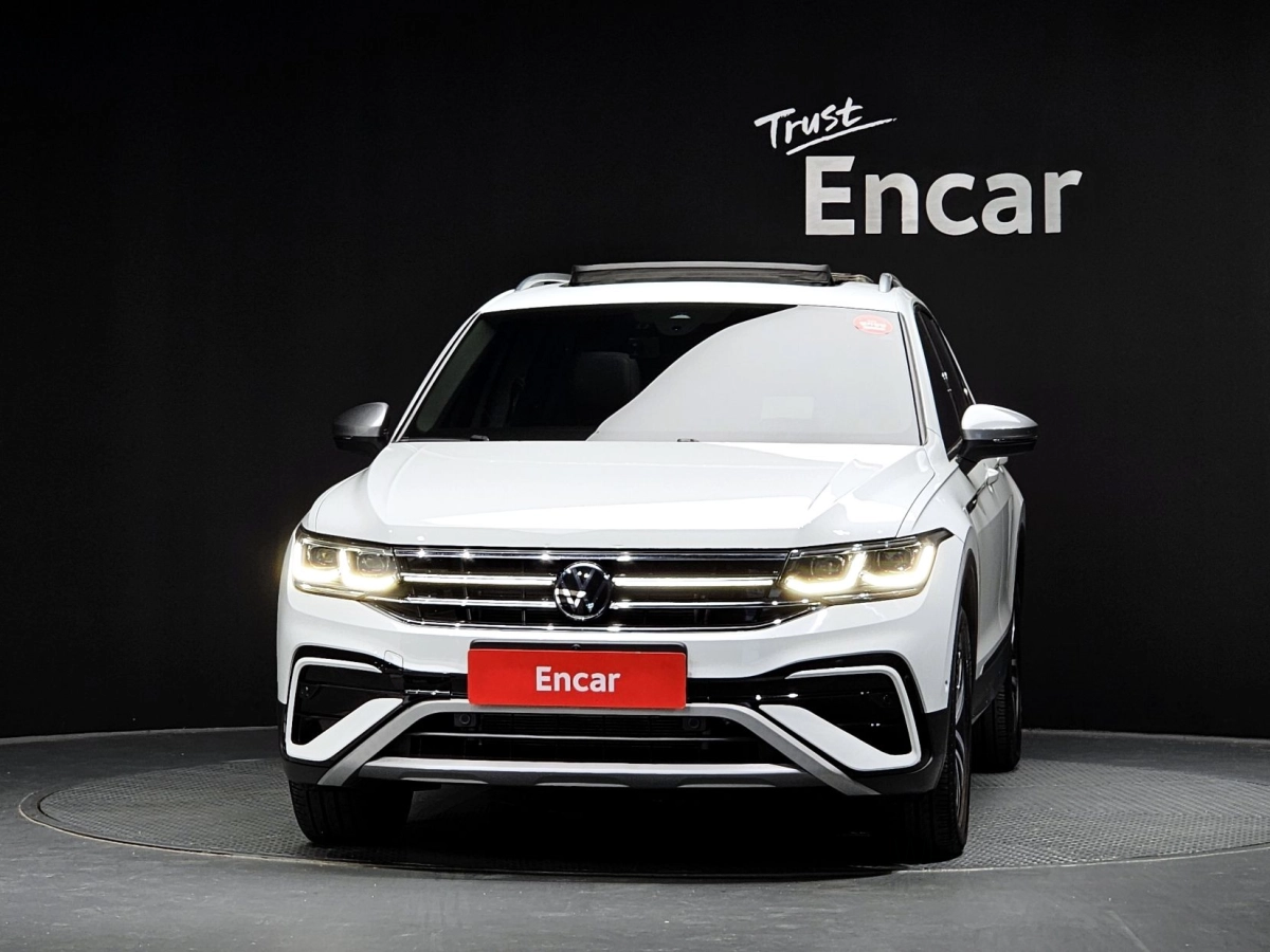 VOLKSWAGEN TIGUAN ALLSPACE