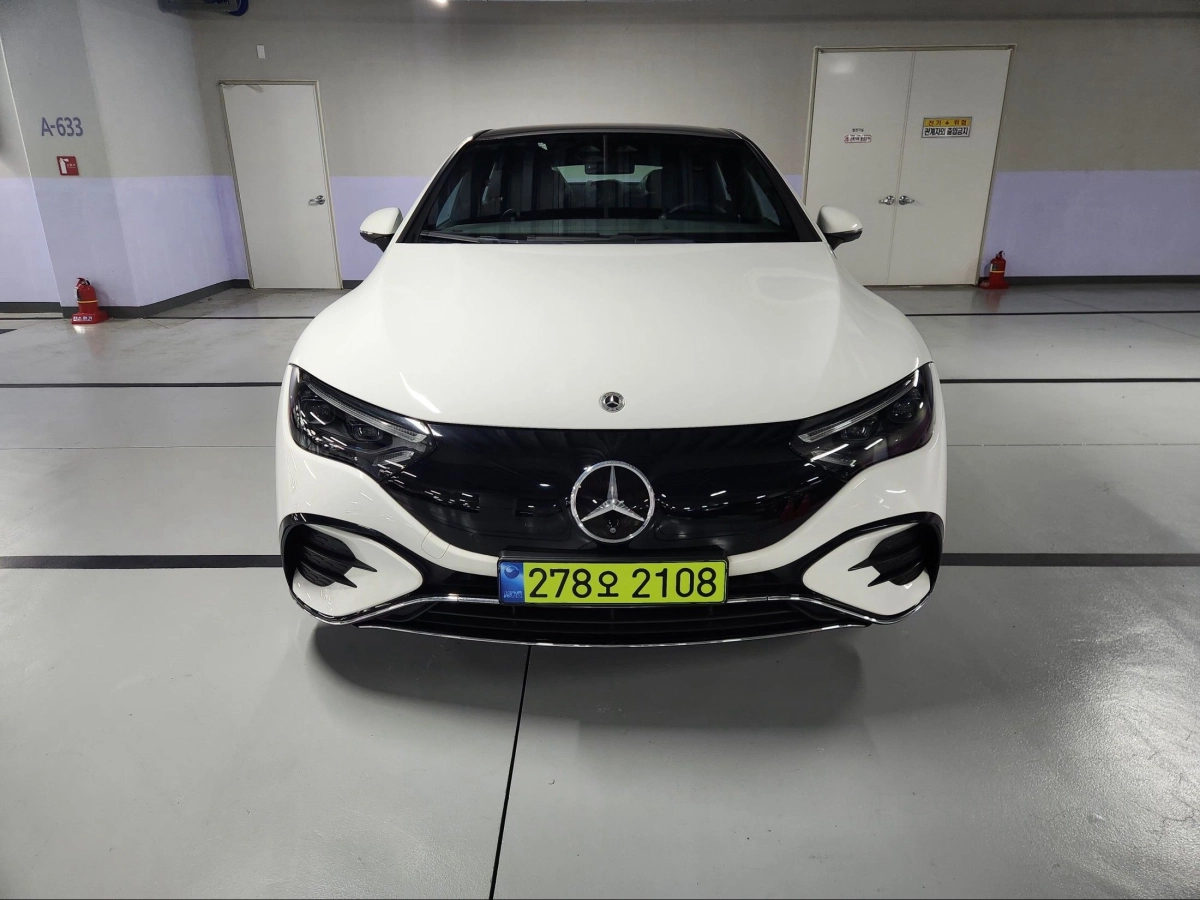 MERCEDES BENZ EQE V295  2024