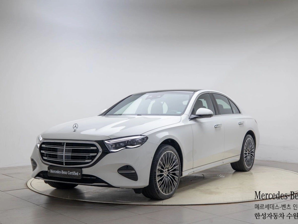 MERCEDES BENZ E-CLASS W214 2024