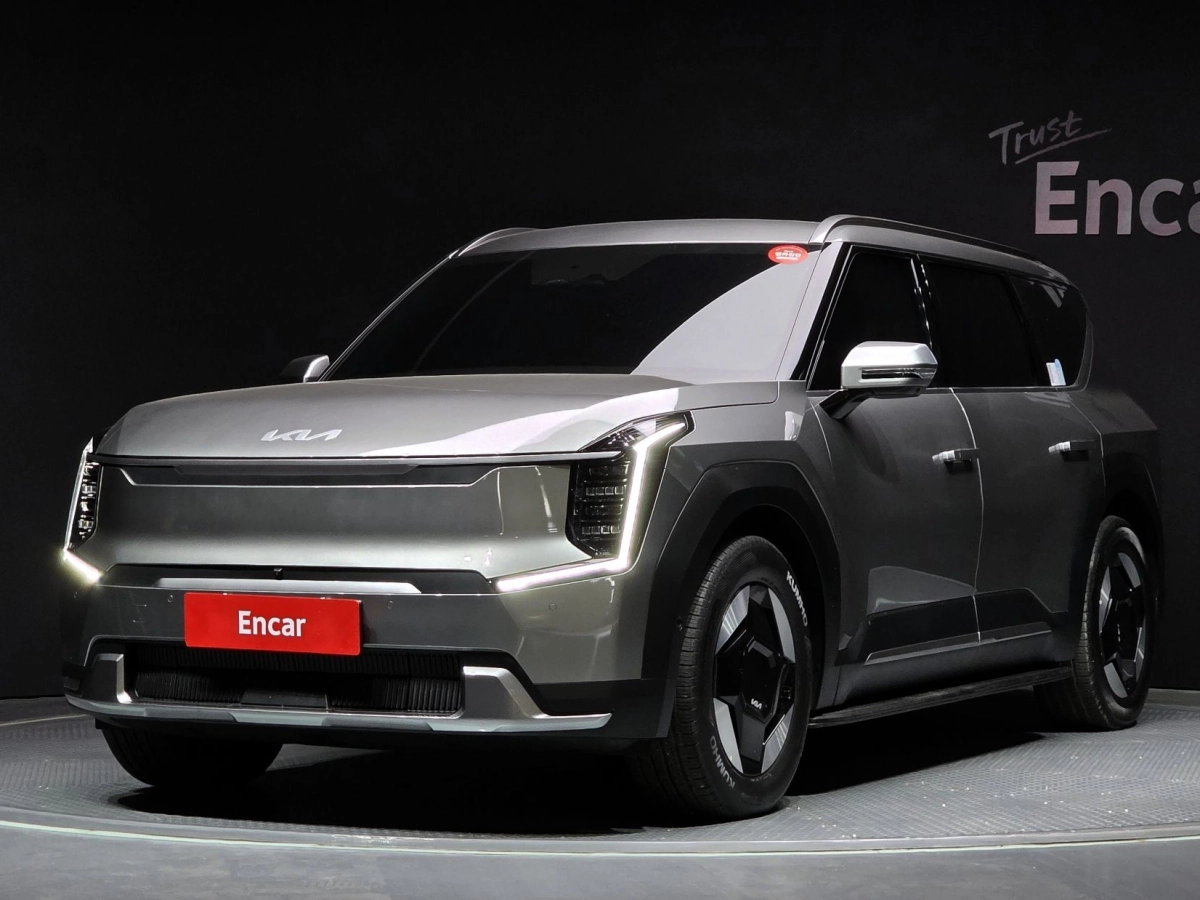 KIA EV9