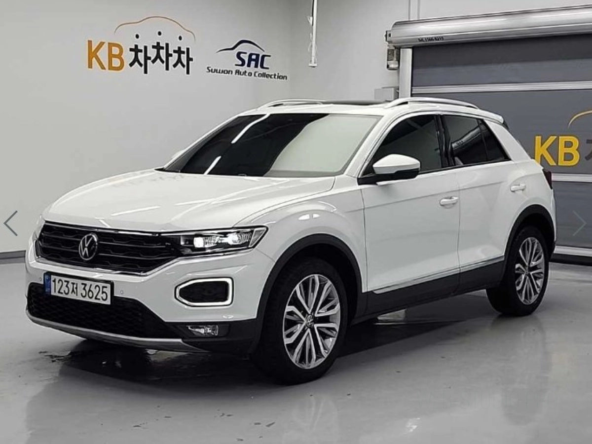 VOLKSWAGEN T-ROC