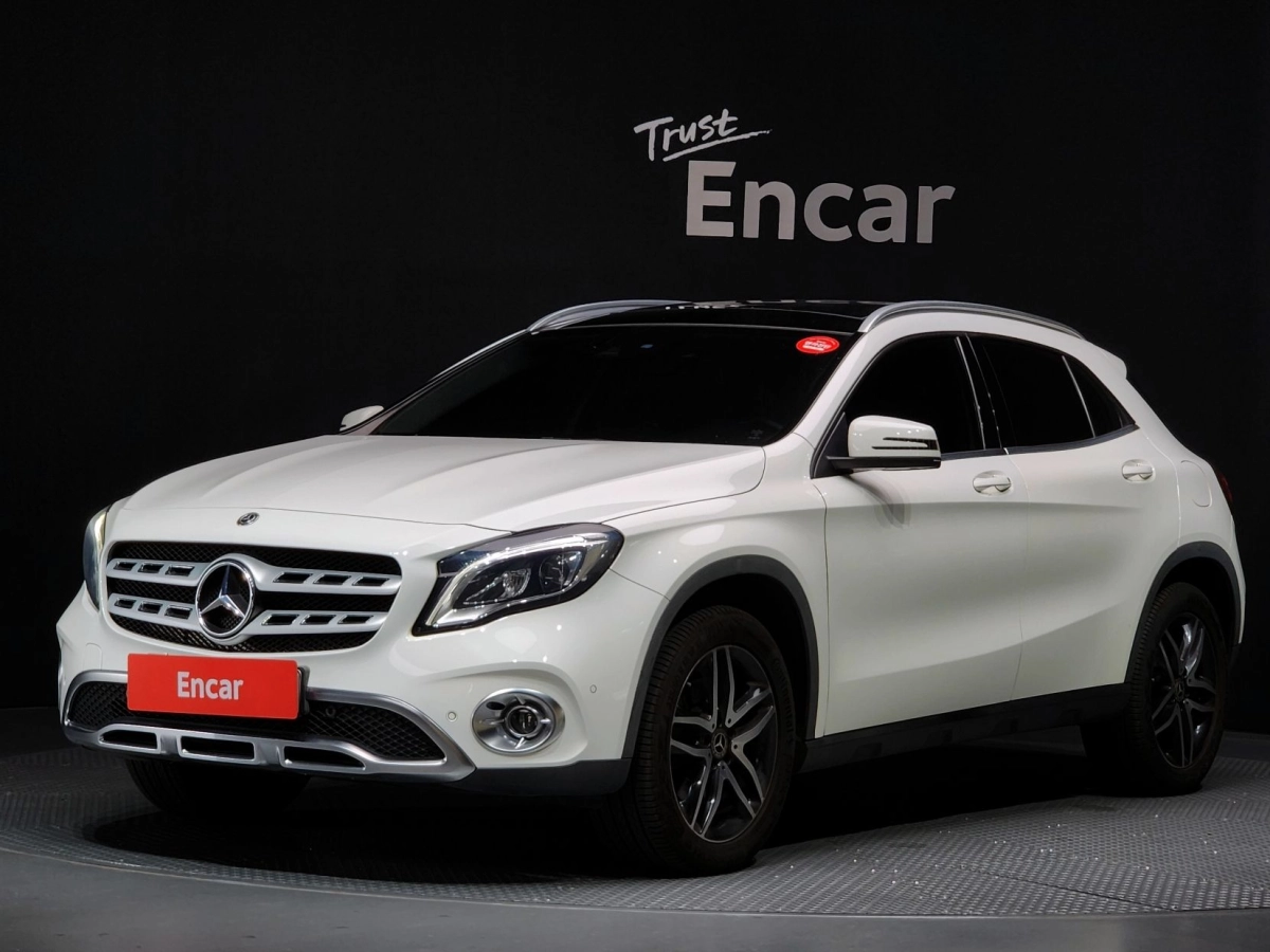 MERCEDES BENZ GLA-CLASS X156  2019