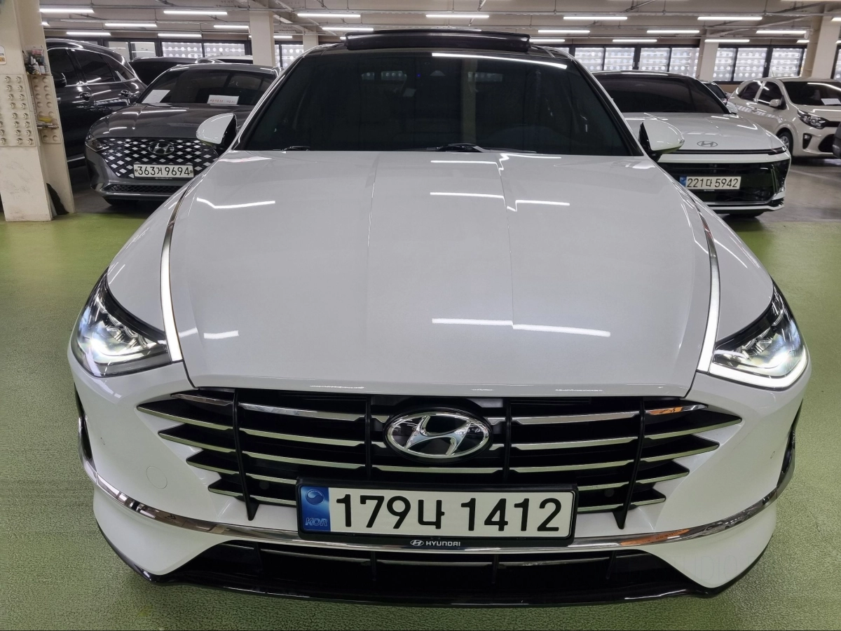 HYUNDAI SONATA DN8