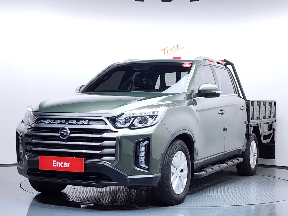 SSANGYONG REXTON SPORTS CAR