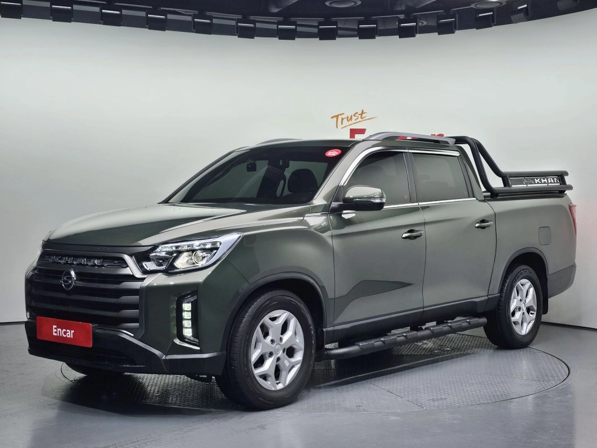 SSANGYONG REXTON SPORTS CAR